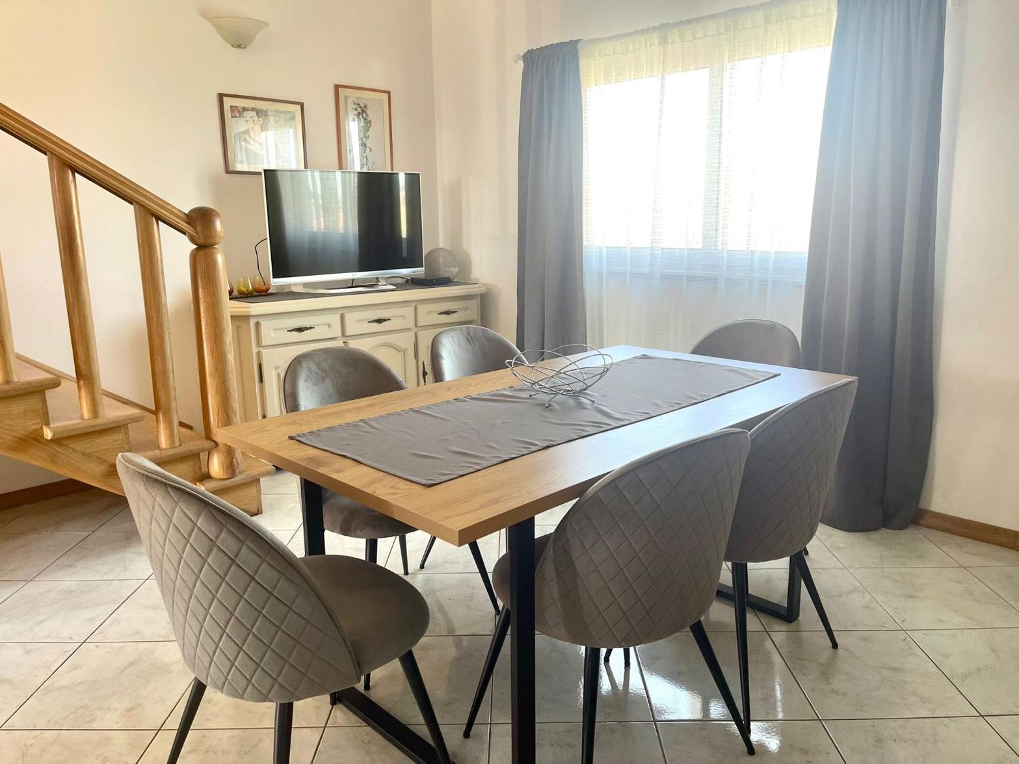 Apartments Maria Umag Bilik gambar